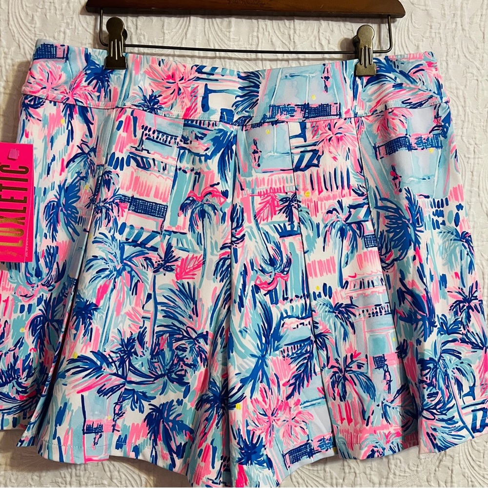 Lilly Pulitzer Frazer Short UPF 50+ - Picture 3 of 4